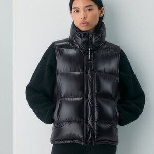 Women's Black Puffer Vest